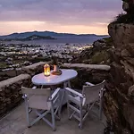 Eye Of Naxos Holiday home