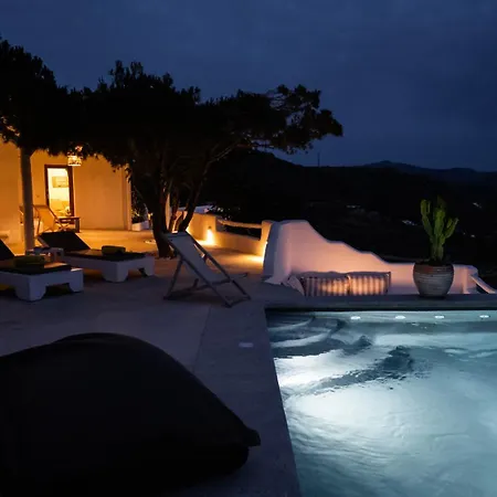 Eye Of Naxos Holiday home
