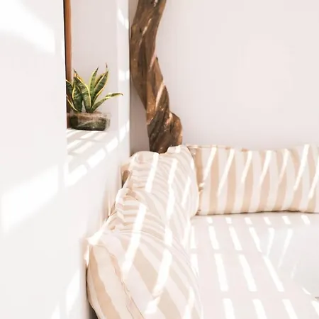 Eye Of Naxos Holiday home