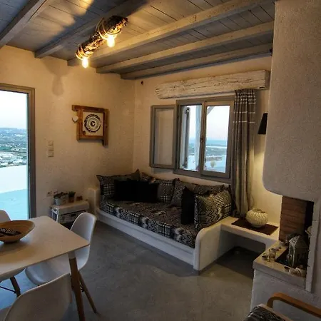 Eye Of Naxos * Naxos City