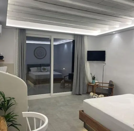 Eye Of Naxos Holiday home *