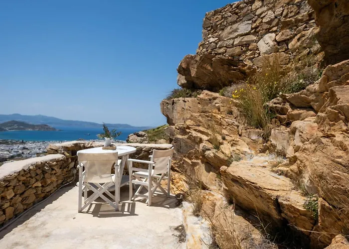 בית נופש Eye Of Naxos